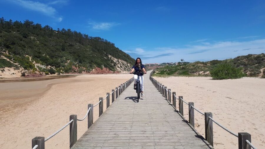 From Nazaré: Self-Guided Half-Day or Full-Day E-bike Rental - The northern ride toward São Pedro de Moel