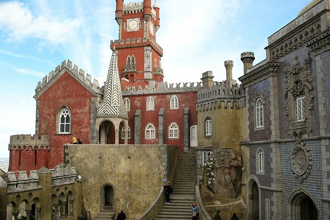 Full Day Sintra Cascais Amazing Tour - Maria Marques and the small-group advantage