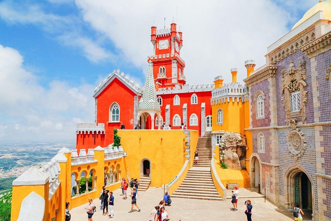 Half-Day Sintra and Pena Palace Tour from Lisbon with Small-Group - The ride from Avenida da Liberdade to the Sintra Mountains
