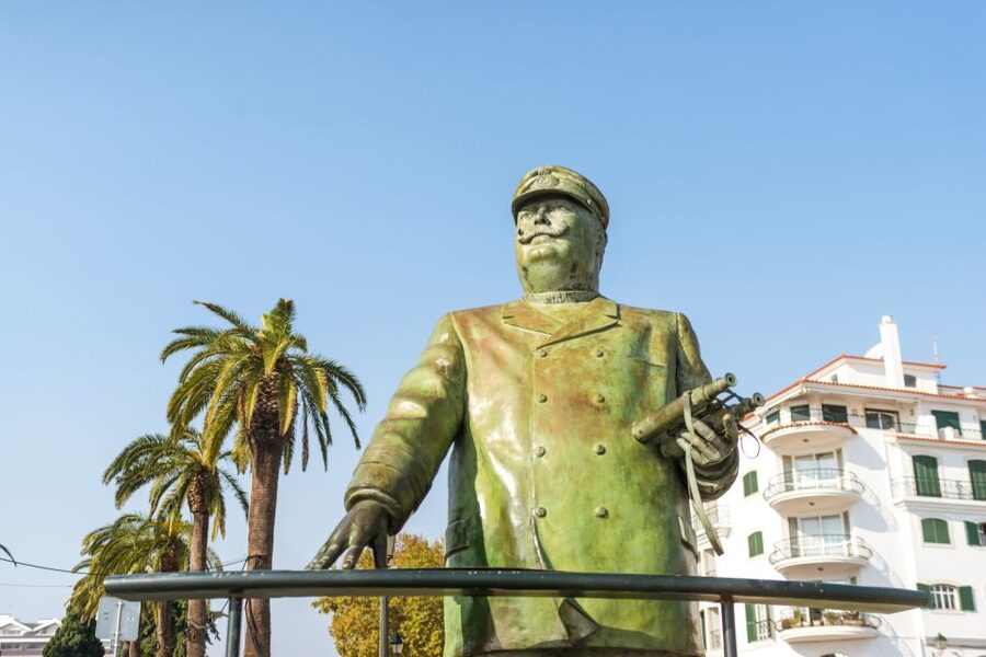 Half-Day Sintra Tour from Lisbon with Transfers - Pena Palace: the star attraction