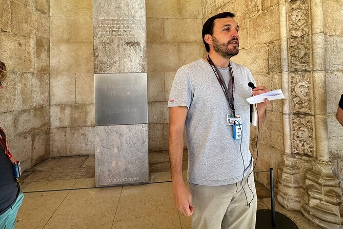 Jeronimos Monastery Guided Tour - Small Groups - Tickets Included - Entering the Cloister by the Group Fast-Track
