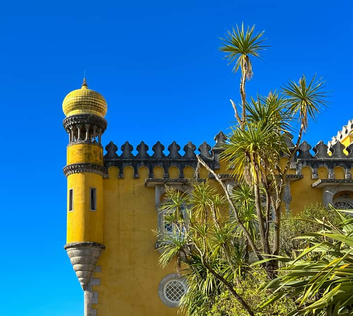 Lisboa: Sintra, Pena Palace, Cabo da Roca Coast and Cascais - The drive through Estoril and the return to Lisbon