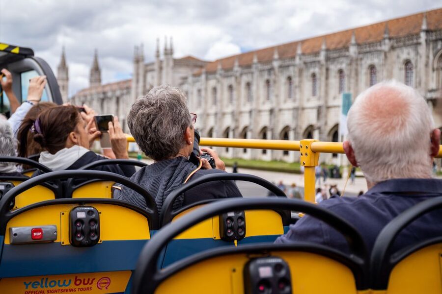 Lisbon: 1-or 2-Day Hop-On Hop-Off Bus Tour - Timing, comfort, and practical limits