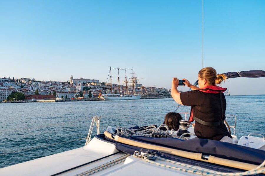 Lisbon: 1 or 2-Hour Cruise along the Tagus River - Practical tips for a smoother outing