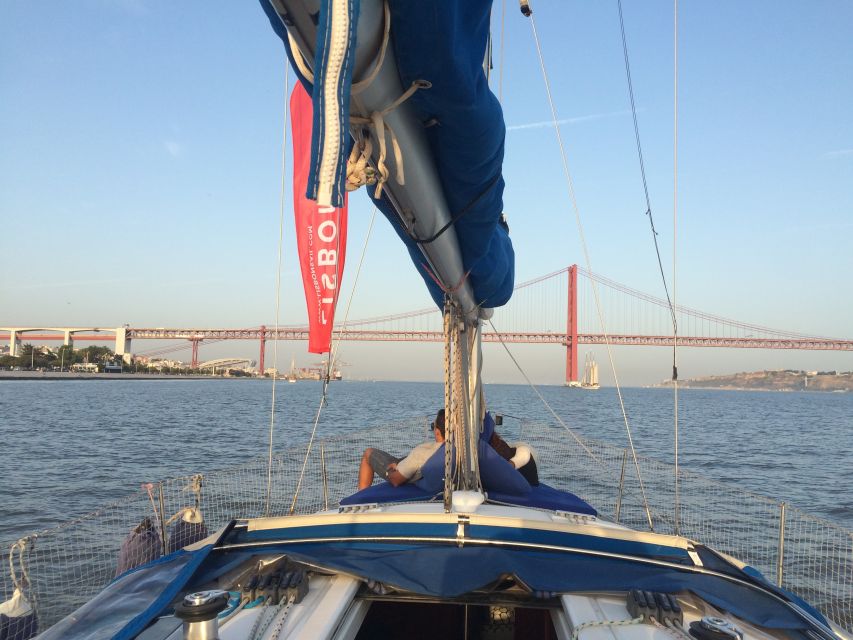 Lisbon 2-Hour River Cruise - Key points at a glance