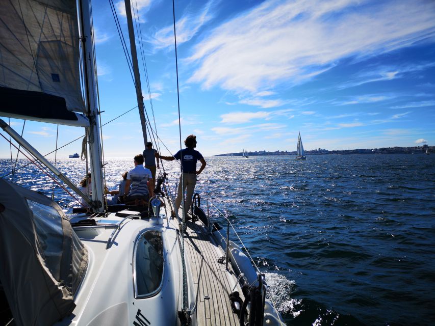 Lisbon: 2-Hour Sailing Yacht Cruise & Guided Tour w/2 drinks - Key points to know before you sail