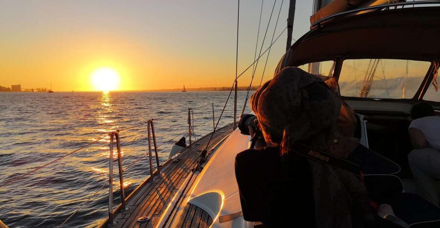 Lisbon: 2-Hour Sunset Sailing Tour on Luxury Sailing Yacht - Why Lisbon is best seen from the Tagus