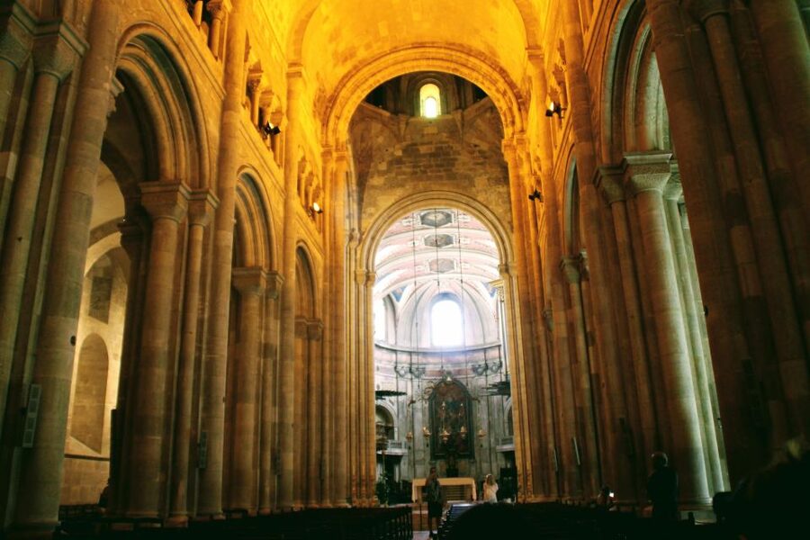 Lisbon: 3-Hour Sightseeing Tour by Tuk-Tuk - Starting at R. do Comércio 54