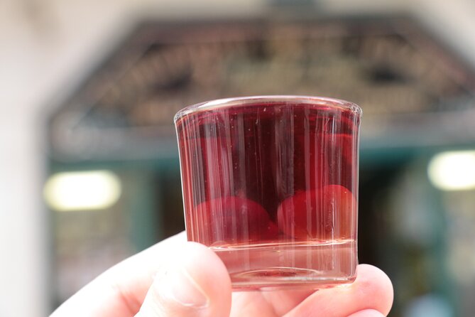 Lisbon 4 Foodies Tour - From Street Food to Awarded Chefs’ Portuguese Delicacies - Who will enjoy this tour most