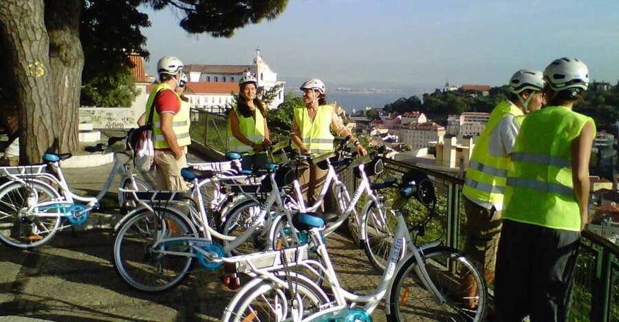 Lisbon: 7 Hills Half-Day Electric Bike Tour - Key points at a glance