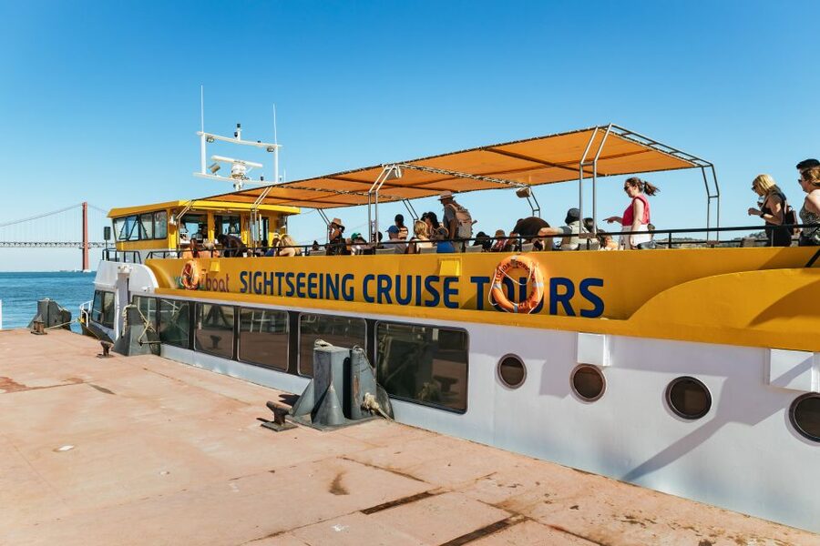 Lisbon: 72/96-Hour Hop-On Hop-Off Bus, Tram & Boat Ticket - What the $55 pass really gives you