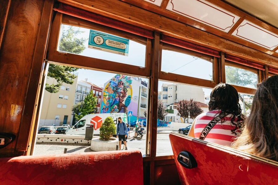 Lisbon: 72/96-Hour Hop-On Hop-Off Bus, Tram & Boat Ticket - The Hills Tramcar is the star attraction