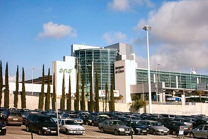 Lisbon Airport Private Transfer to Lisbon - Key points to know before booking