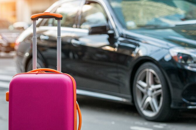 Lisbon Airport Private Transfer to Lisbon - What happens after passport control and baggage claim