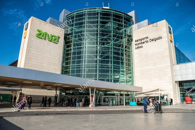 Lisbon Airport Shared Departure Transfer - Key points to know before booking