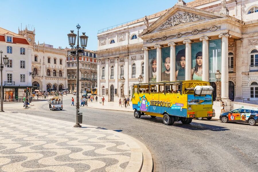 Lisbon: Amphibious Sightseeing Tour - Who will enjoy this most