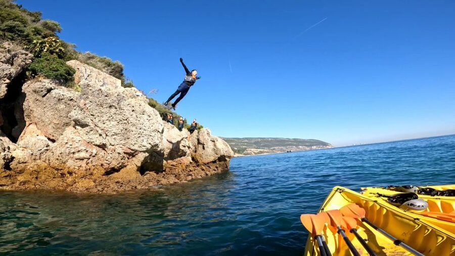 Lisbon: Arrábida Kayak and Coasteering Adventure Tour - Snorkeling around Anicha Island