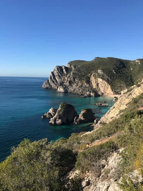 Lisbon: Arrabida Park Kayak Tour with Beach Picnic - The return paddle and changing time