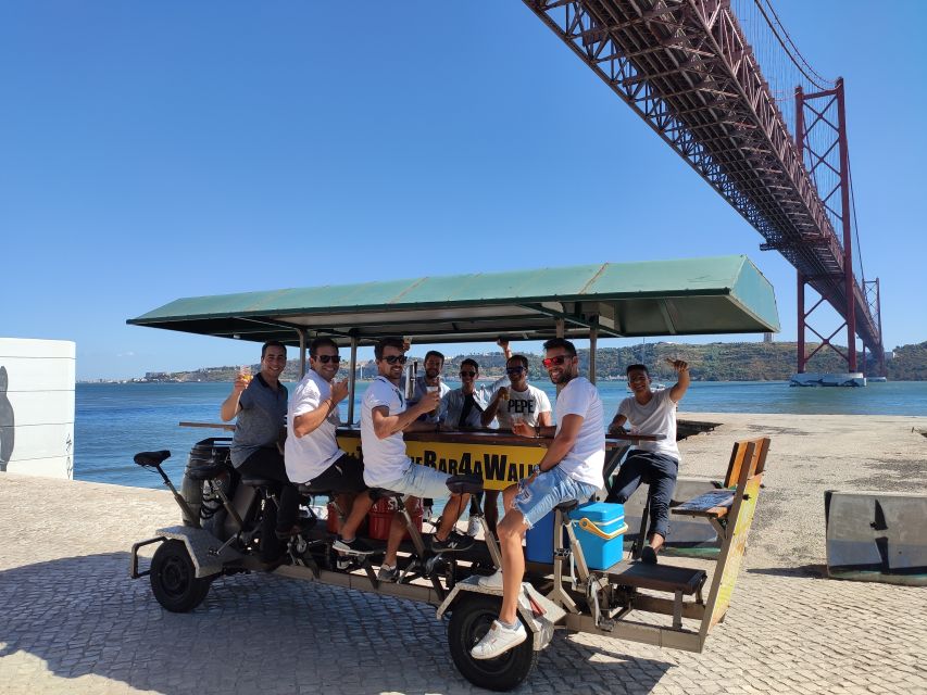 Lisbon: Beer Bike Tour with Sangria and Beer - Drinks, music, and the social side