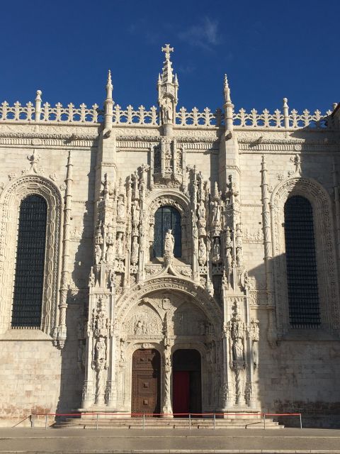 Lisbon: Belem Walking Tour with Jeronimos Monastery Ticket - Why this Belém walk works so well