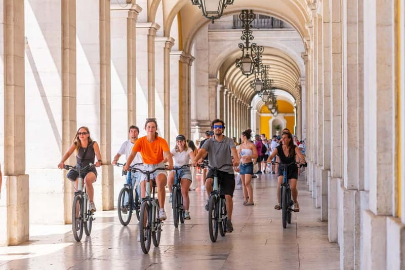 Lisbon Bike Tour: Downhill Downtown Lisbon to Belém - A 20-minute café break and pastel de nata