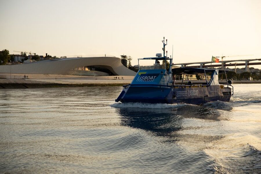 Lisbon: Boat Cruise with Live Fado Performance and a Drink - Is $43 a fair price?