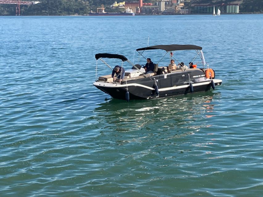 Lisbon: Boat Tour with Champagne - Champagne, comfort, and the small-group feel