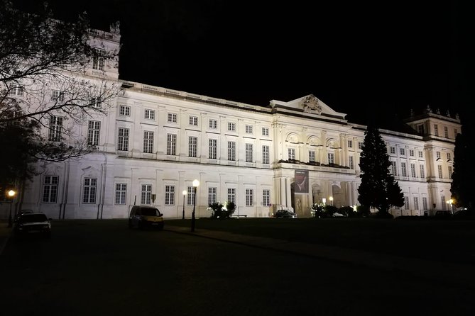 "Lisbon by Night" up to 6 people, private tour - How to judge the $69.04 price