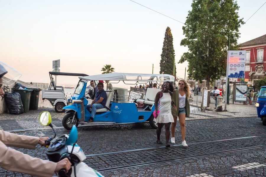 Lisbon by Tuk Tuk Guided Tour: City of Neighborhoods - Baixa after the 1755 earthquake