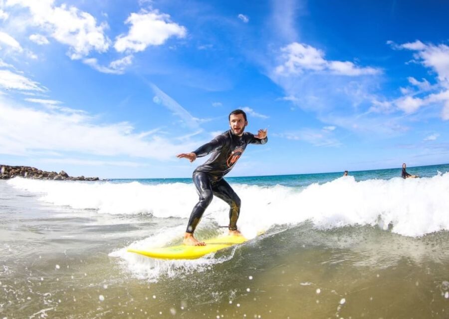 Lisbon: Capafórnia Surf Experience - Language, safety, and the feel of the lesson