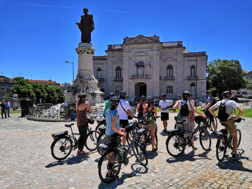 Lisbon: City Highlights and Viewpoints E-Bike Tour - The guide makes the difference