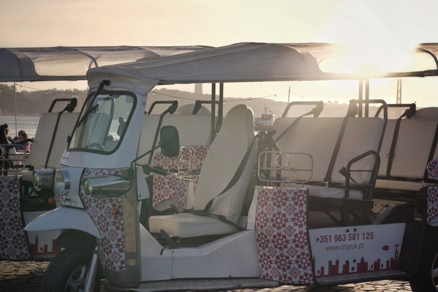Lisbon: City Highlights Tour by Tuk Tuk - Practical details before you reserve