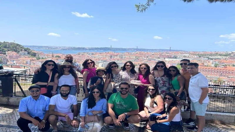 Lisbon: City Highlights Tuk-Tuk Tour with Pickup - Commerce Square and Pink Street
