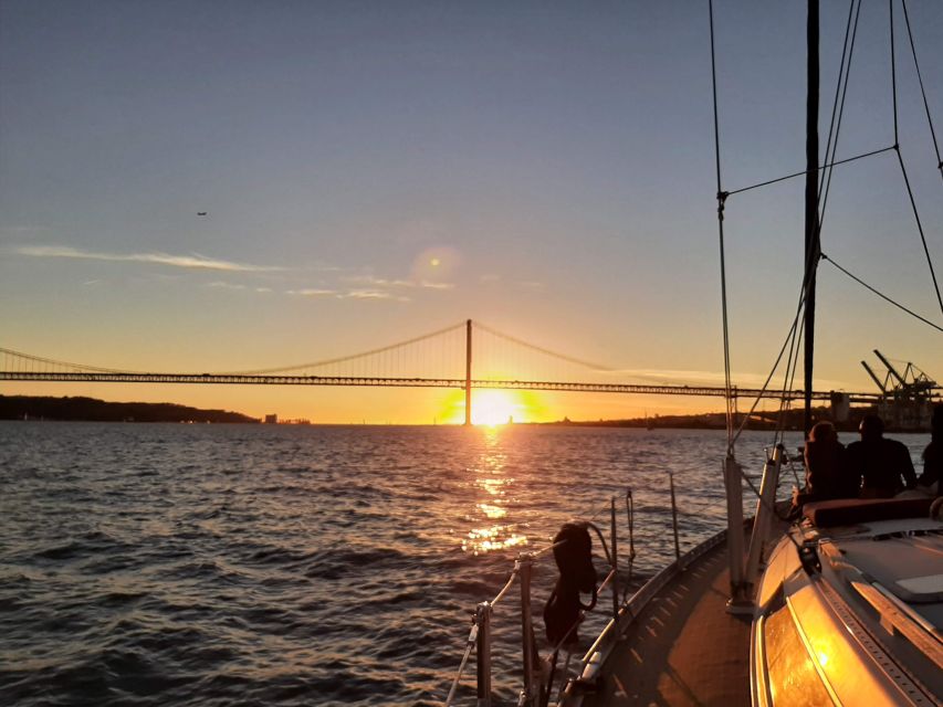 Lisbon: City Skyline Sailboat Cruise with Drink and Snacks - Key points to know before you book