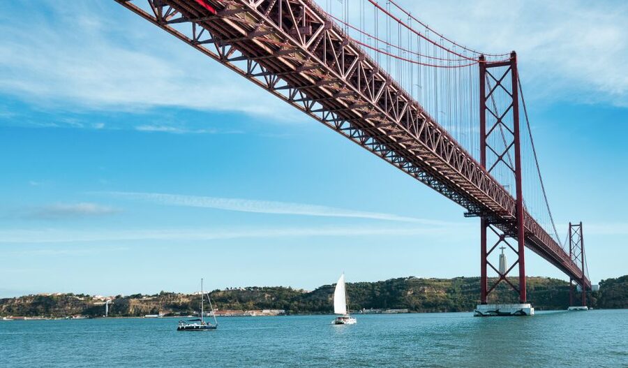 Lisbon: City Skyline Sailboat Cruise with Drink and Snacks - Why the Tagus is the right place to see Lisbon