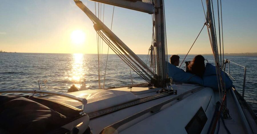Lisbon: City Skyline Sailboat Cruise with Drink and Snacks - Crossing to Cacilhas for the wide city view