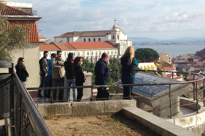 Lisbon: City Tour by Tuk Tuk - Chiado’s Cafés, Shops, and Bookstores