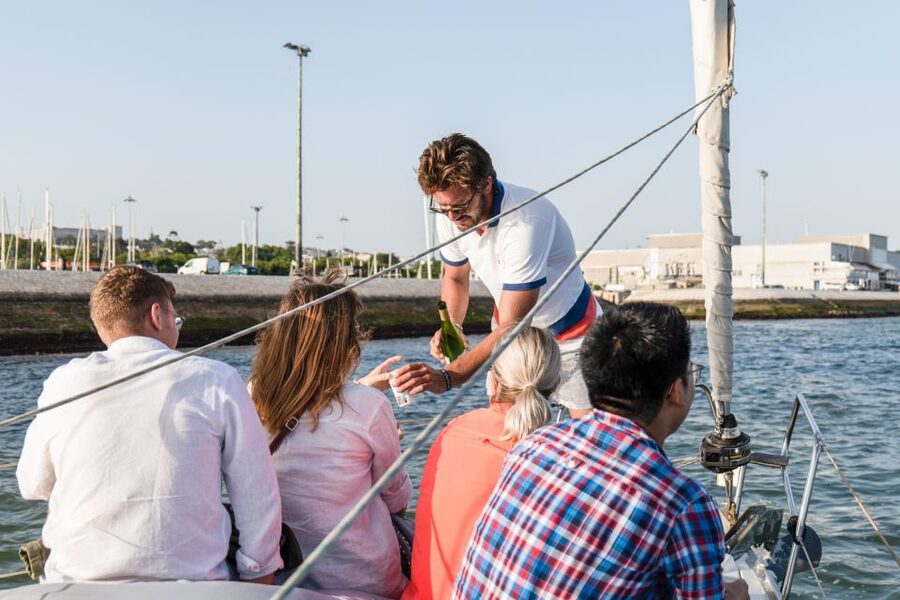 Lisbon: Daytime/Sunset/Night City Sailboat Tour with Drink - Why seeing Lisbon from the Tagus works so well