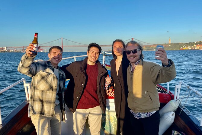 Lisbon Daytime & Sunset Tradicional Boat Tour Sightseeing Cruise - Why a small boat changes the Lisbon view