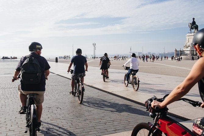 Lisbon E-Bike Tour Commerce Square, Mouraria and Alfama - Alfama, Fado, and Lisbon’s oldest lanes