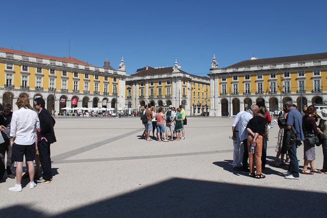 Lisbon Essential Walking Tour: History, Stories and Lifestyle - São Pedro de Alcântara delivers the first big view