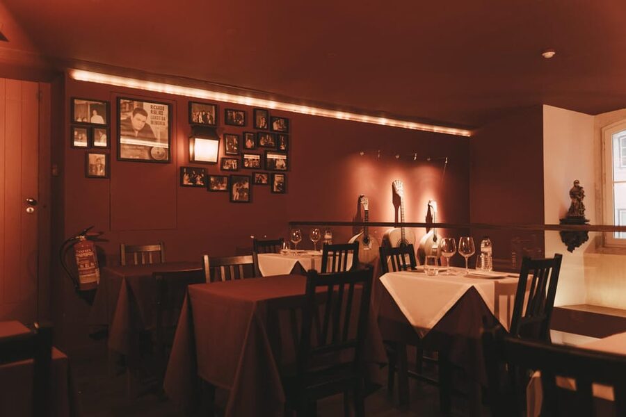 Lisbon: Fado Night with Dinner in a Typical Fado House - Small details that can improve your night