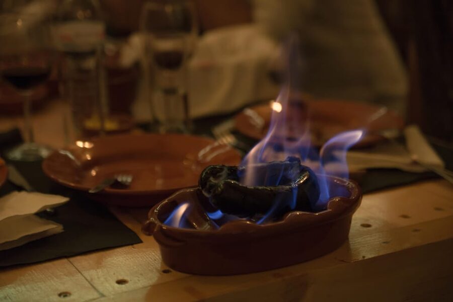 Lisbon: Fado Night with Dinner with Live Performance - How the three-hour evening unfolds