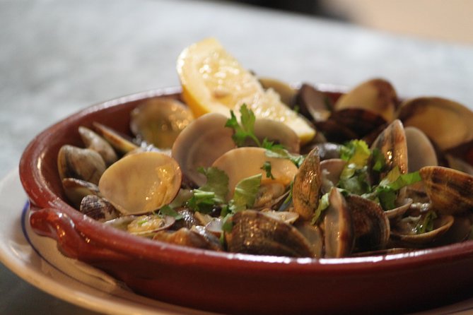 Lisbon: Food and Culture 3-Hour Walking Tour - Why Lisbon’s food makes a good walking tour