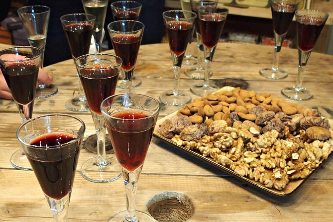 Lisbon Food & Local Drinks Evening Tour by Food Lover Tour - Stop four, dessert and one last pairing