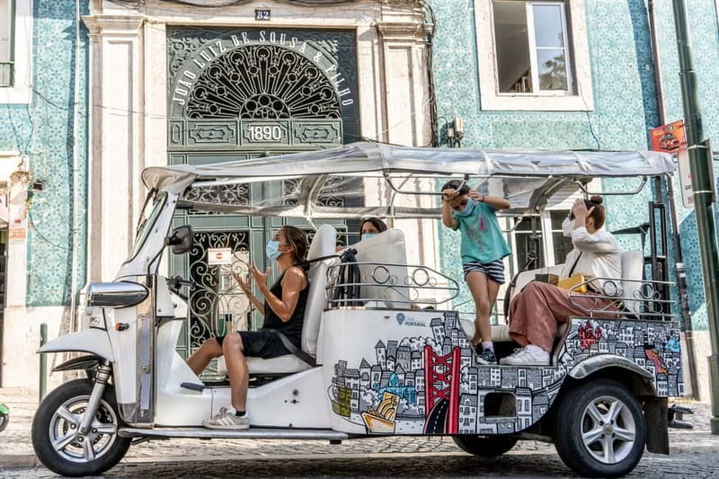 Lisbon: Food Tasting Tour by Tuk Tuk with 2 Stops - Baixa gives you the city’s central frame