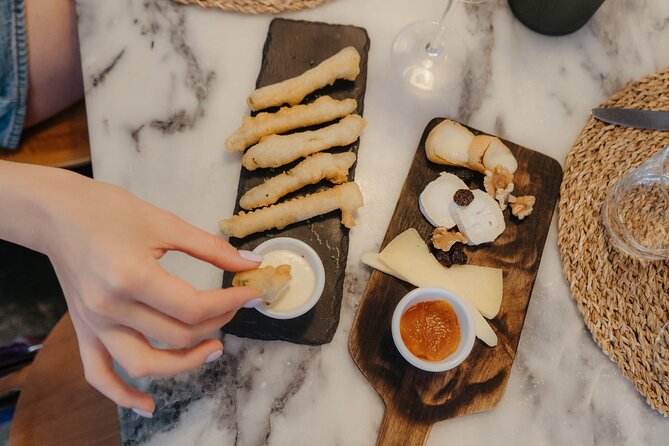 Lisbon Food & Tuk Tuk Tour with Eating Europe - Why this Lisbon food tour works so well