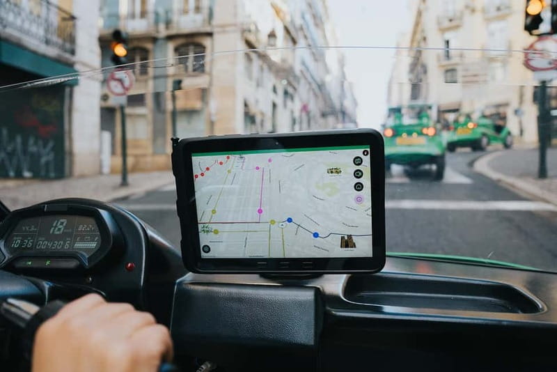 Lisbon: GPS-Guided Spinach Tour by Electric Car - How much time should you book?