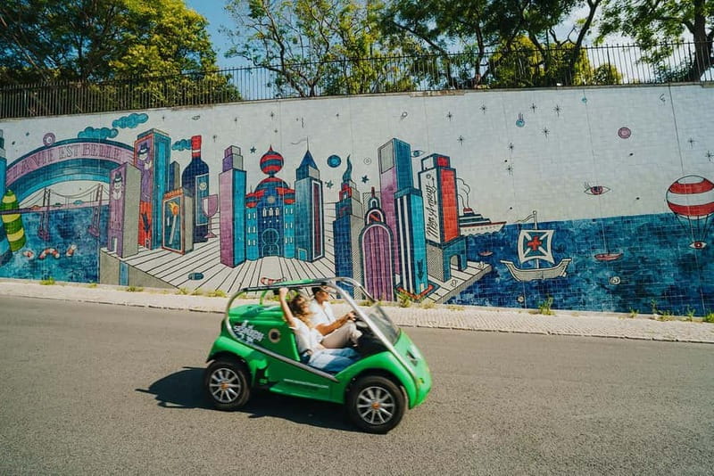Lisbon: GPS-Guided Spinach Tour by Electric Car - Languages, staff, and practical support