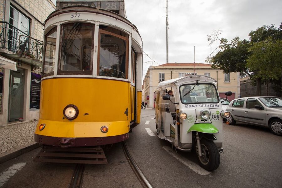 Lisbon: Guided Tuk-Tuk Tour Along the Historic Tram Line 28 - Why take a tuk-tuk instead of Tram 28?